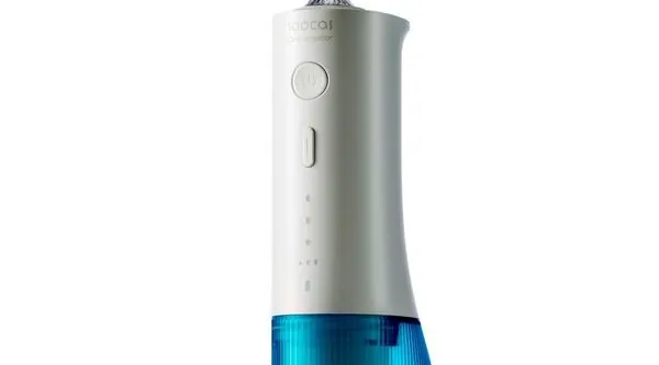 Water flosser: how to choose one and use it every day